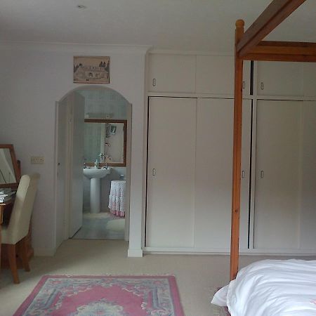 Follets B&B Pewsey 외부 사진