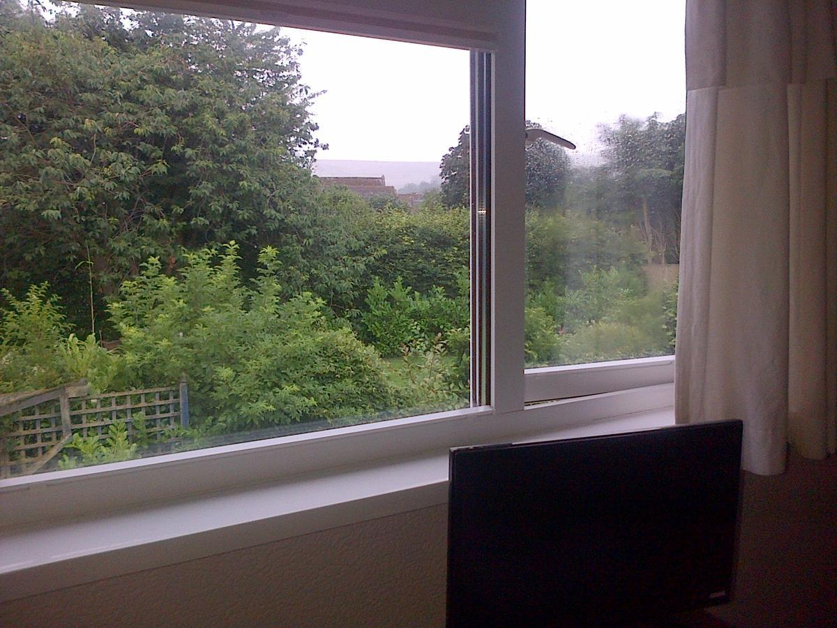 Follets B&B Pewsey 외부 사진